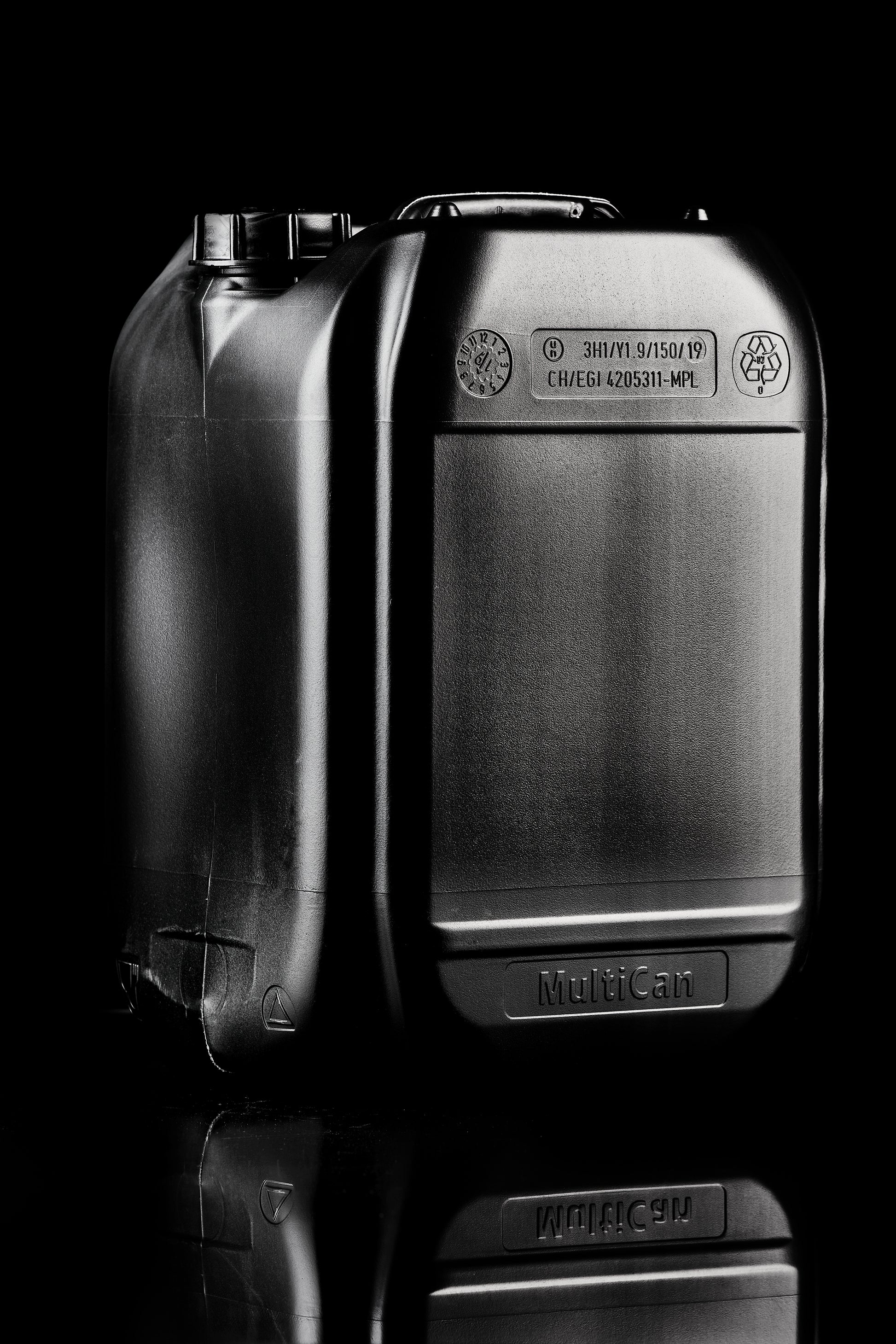 20 Liter Seitenansicht schwarz